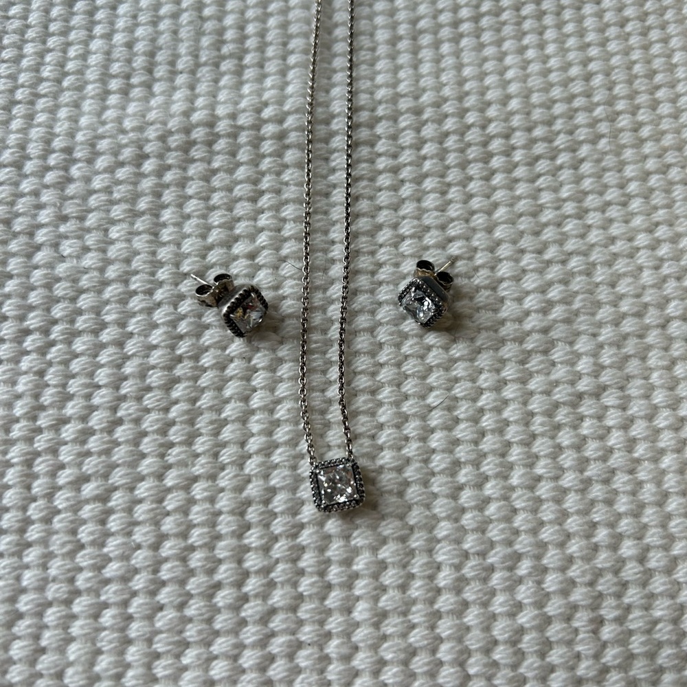 Pandora Square Sparkle Halo Necklace & earrings Sterling silver